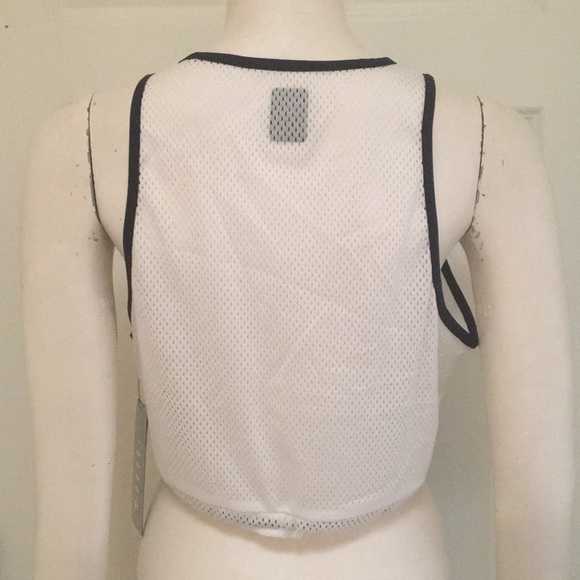 Fila Authentic Performance Athletic Top, XL, NWT! - Picture 6 of 7